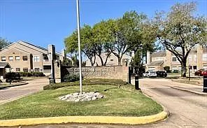 2710 Grants Lake Blvd #D1