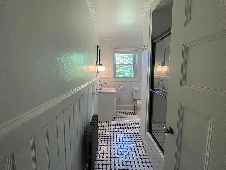 45 Woodlawn Ave #3 — Photo 13