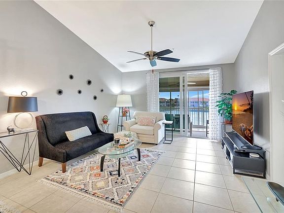4th image of 6270 Huntington Lakes CIR #204