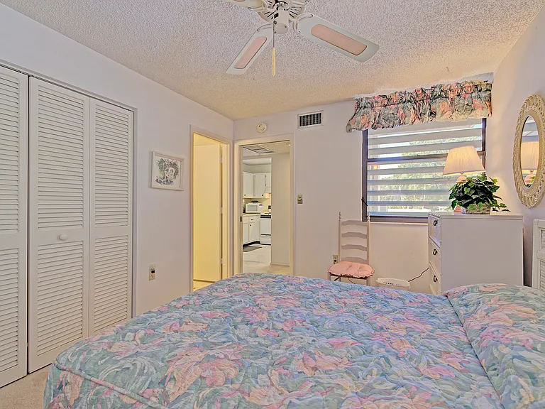 144 Pinehurst Dr — Photo 15