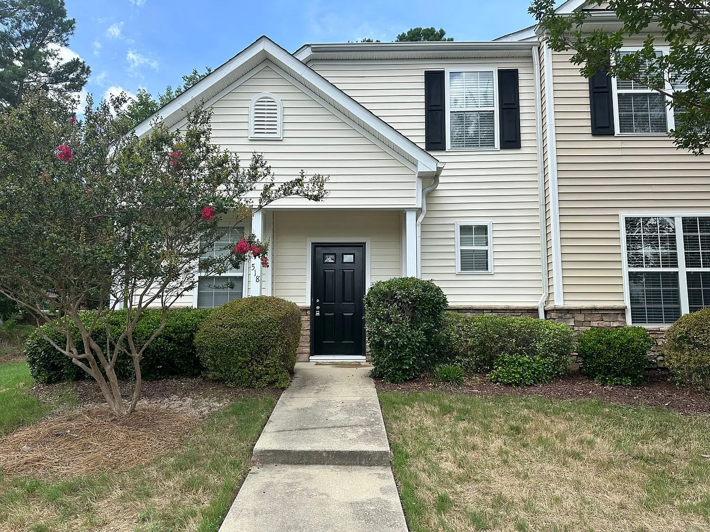 Gorgeous 3 Bed/2 Bath South Durham Townhome - Location, Location, Location! — Photo 1