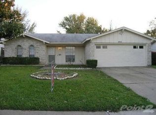 402 E Timberview Ln, Arlington, TX 76014