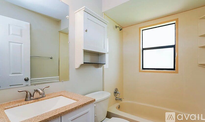 1st image of 609 25th Terrace Cpe