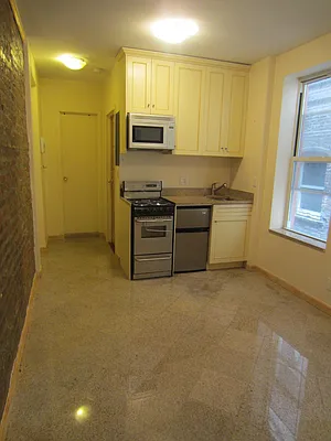 Rented by Majesty Management | media 82