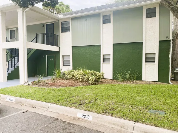 2217 Flower Tree Cir, Melbourne, FL 32935