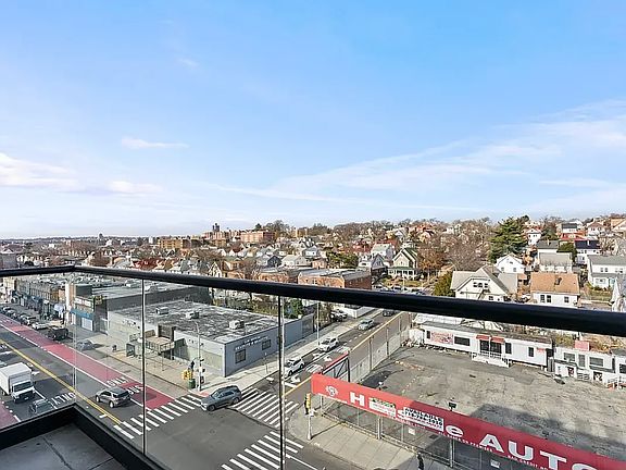 3rd image of 15002 Hillside Ave #208
