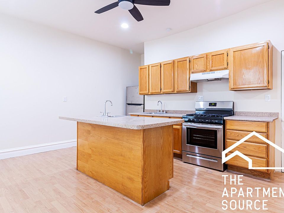 1st image of 1327 N Homan Ave #2S