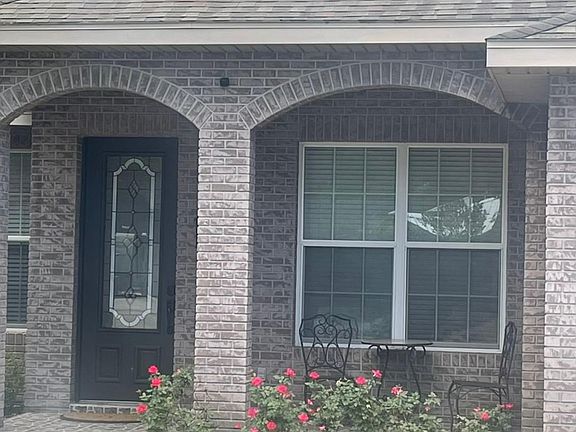 5th image of 410 Indian Oaks Ct