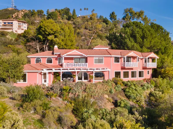 135 Loma Metisse Rd, Malibu, CA 90265
