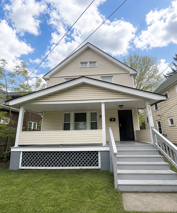 1st image of 9814 Dunlap Ave