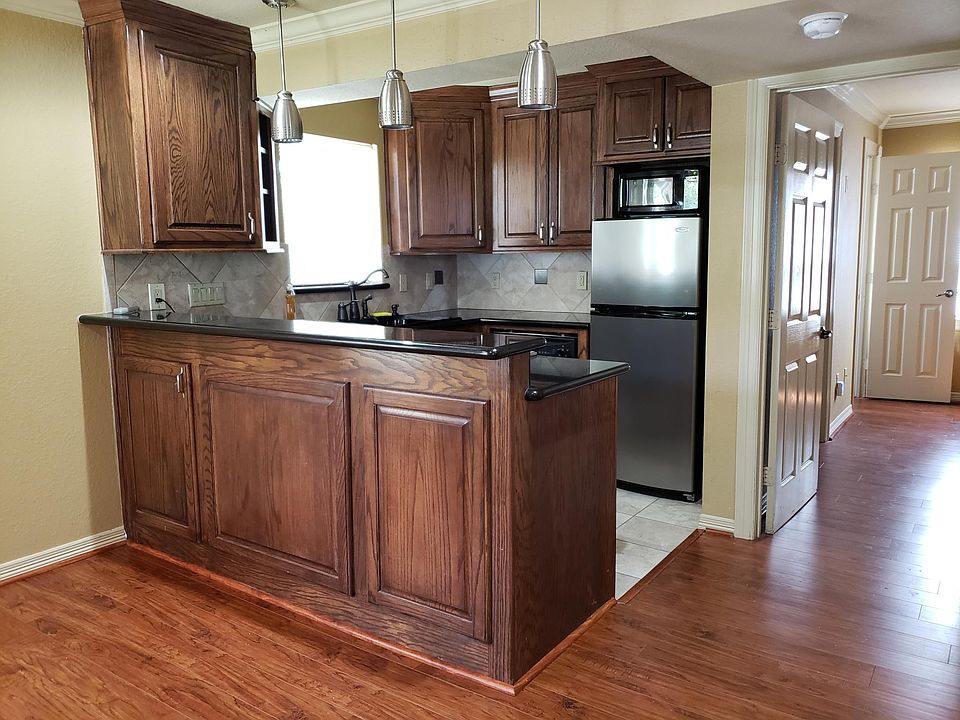 1st image of 2030 Portsmouth St