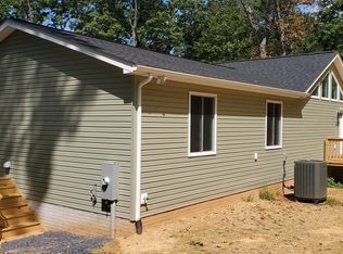 450 Grimes Golden Rd, Linden, VA 22642