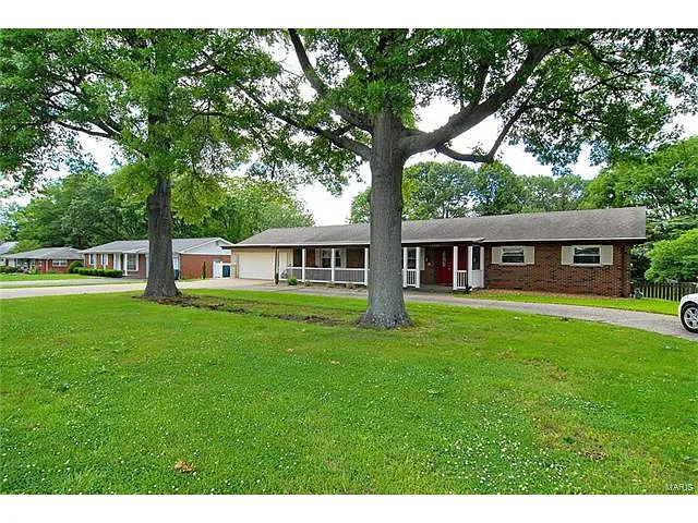 5347 Kerth Rd photo 1