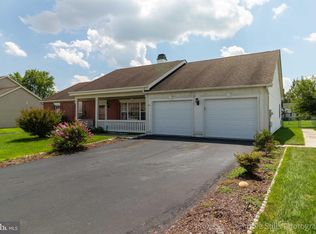 400 Rolling Green Ave, New Castle, DE 19720