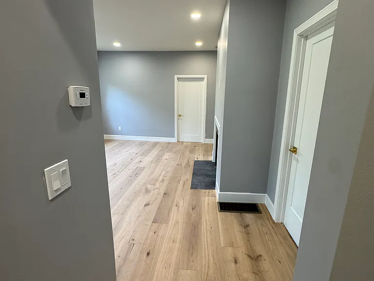706 W Main St #1 — Photo 12