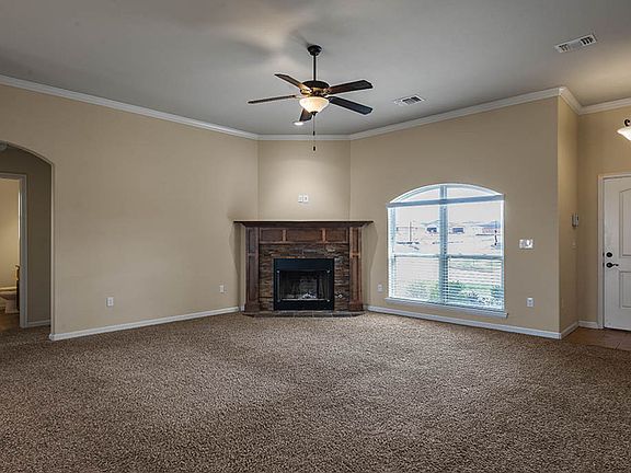 5th image of 4701 Apatite Bluff Dr