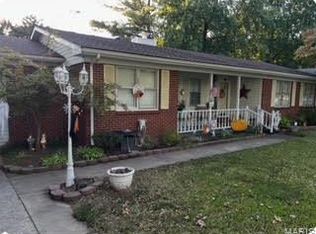 719 N West St, Sikeston, MO 63801