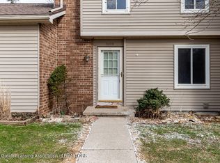 5808 Okemos Rd, Haslett, MI 48840