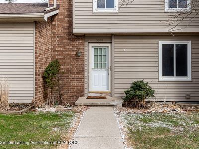 5808 Okemos Rd, Haslett, MI, 48840