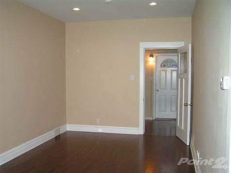 LIVING ROOM2