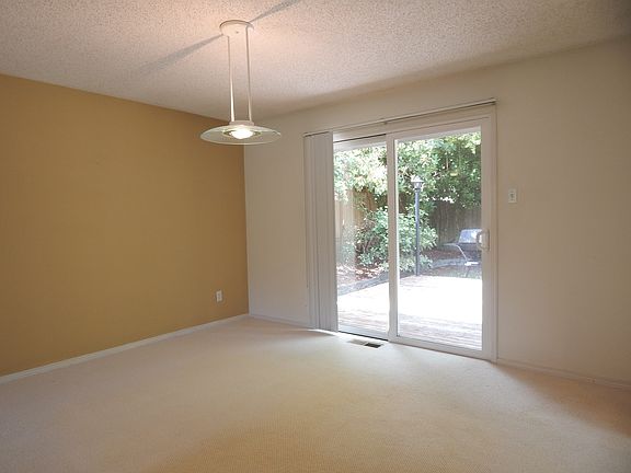 5th image of 2701 169th Ave NE