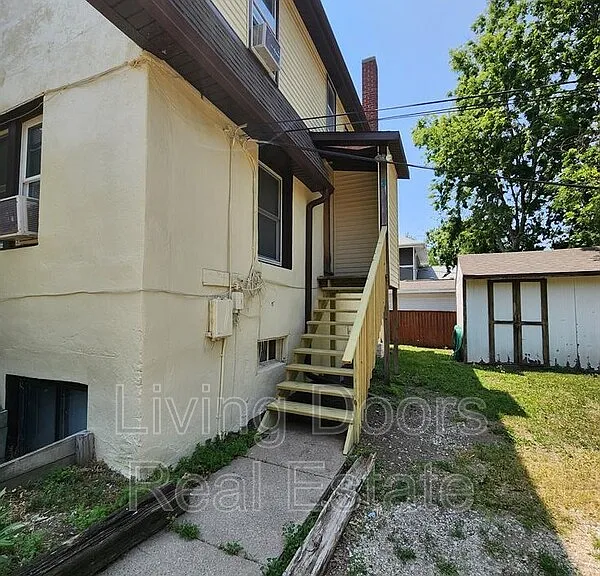 2601 N 58th St #3 — Photo 2