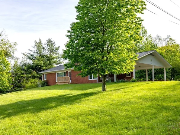 147 Forest Hill Drive, West Jefferson, NC 28694
