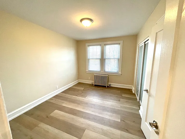 1241 Illinois Ave — Photo 11