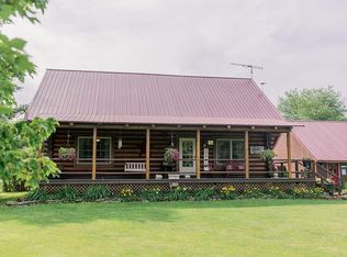 325 Rock Island Rd, Dixon, IL 61021