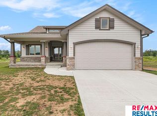 353 E Main St, Plattsmouth, NE 68048