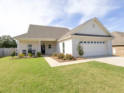 104 Summit Curve, Troy, AL, 36079