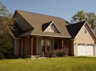 350 Owl Creek Rd, Warda, TX 78942