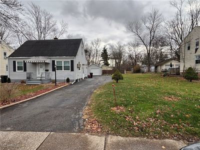 210 15th St, Elyria, OH, 44035