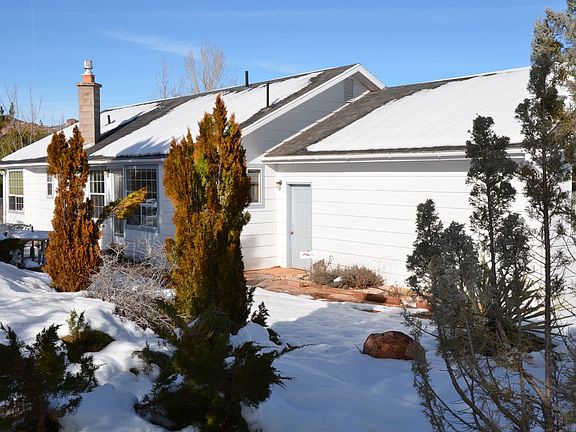 3rd image of 846 S Vermillion Dr