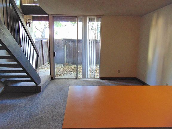 2nd image of 1390 Taft St #1B-1Ba