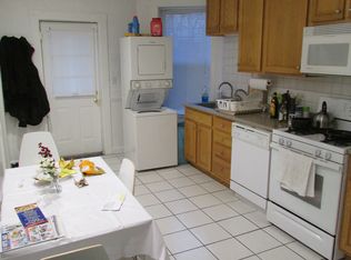 27LD Lambert St #2R, Cambridge, MA 02141