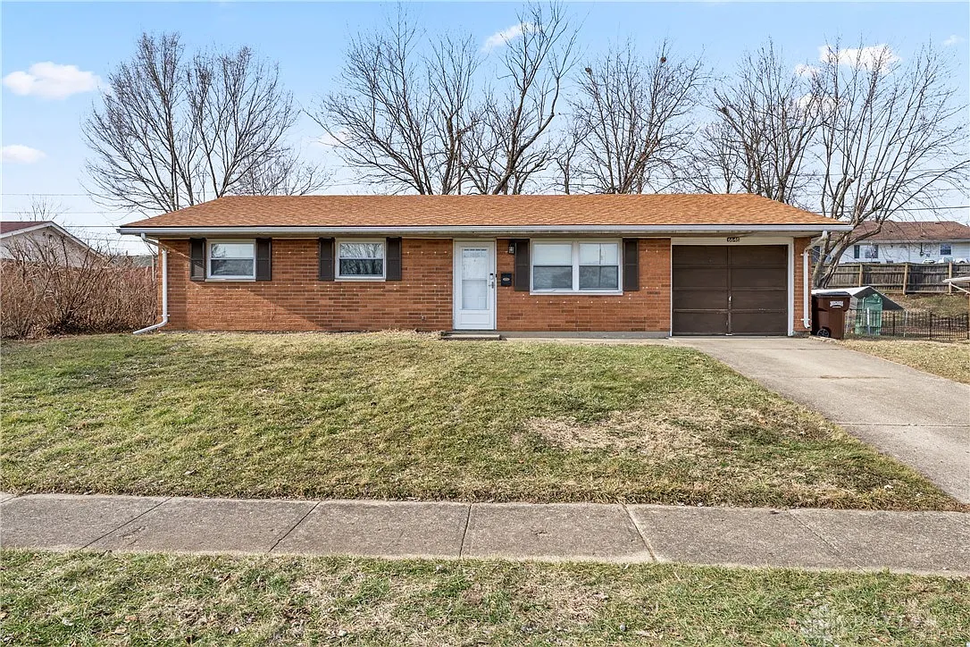 6648 Oak Hill Dr photo 1