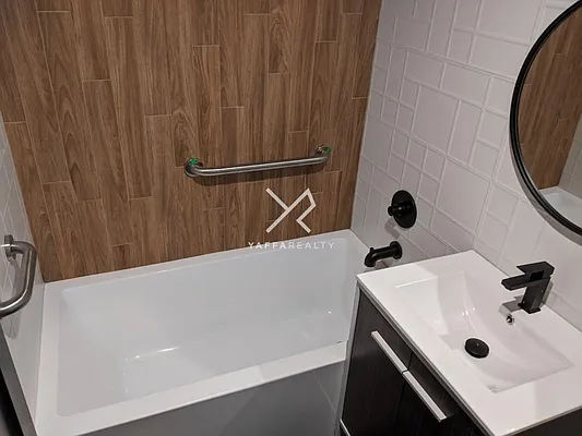 Rented by Yaffa Realty LLC | media 26