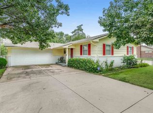 2429 W 26th St N, Wichita, KS 67204