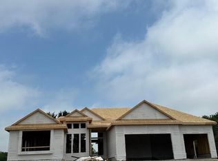 N59W25786 Eyrie Dr, Lisbon, WI 53089