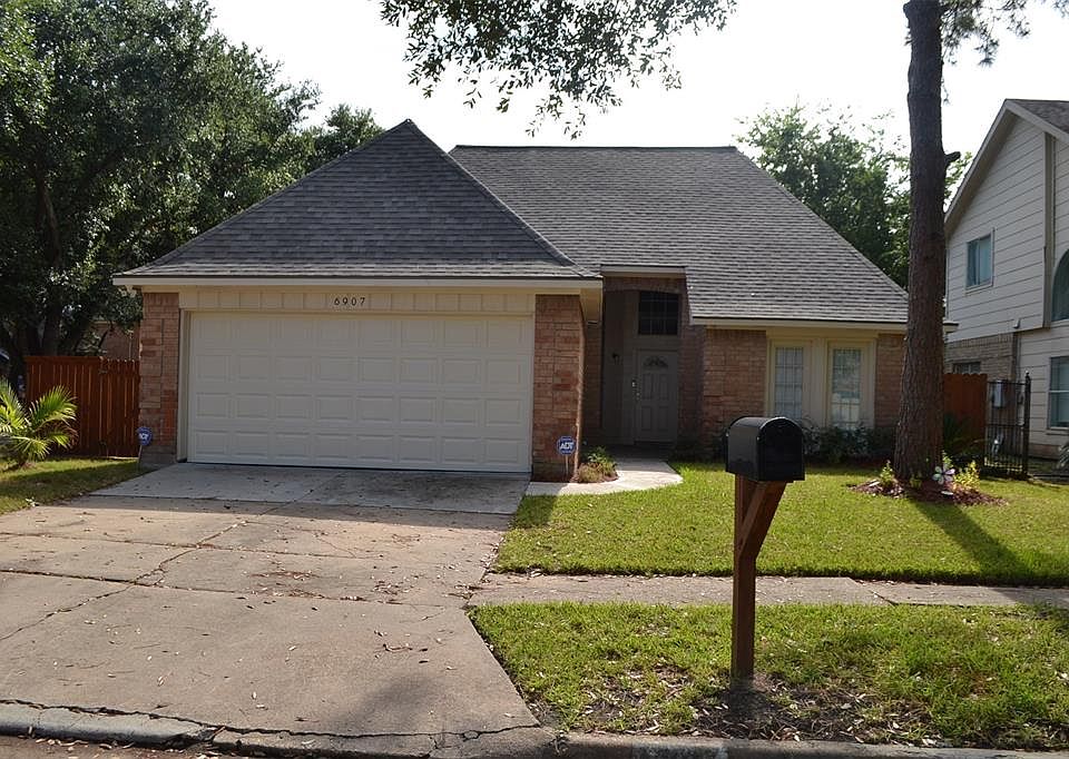 1st image of 6907 Cape Forward Dr