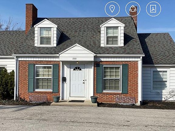 2nd image of 1900 Chapel Dr