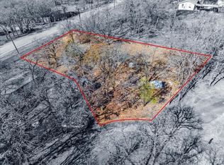 1545 Lark Ct, Azle, TX 76020