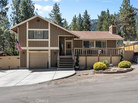 3rd image of 1837 Twin Lakes Dr