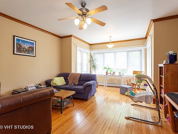 2nd image of 5040 W Cullom Ave