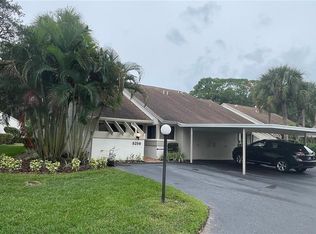 5256 Myrtlewood Rd #22, Sarasota, FL 34235