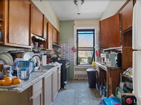 639 Hegeman Avenue image 41 of 43