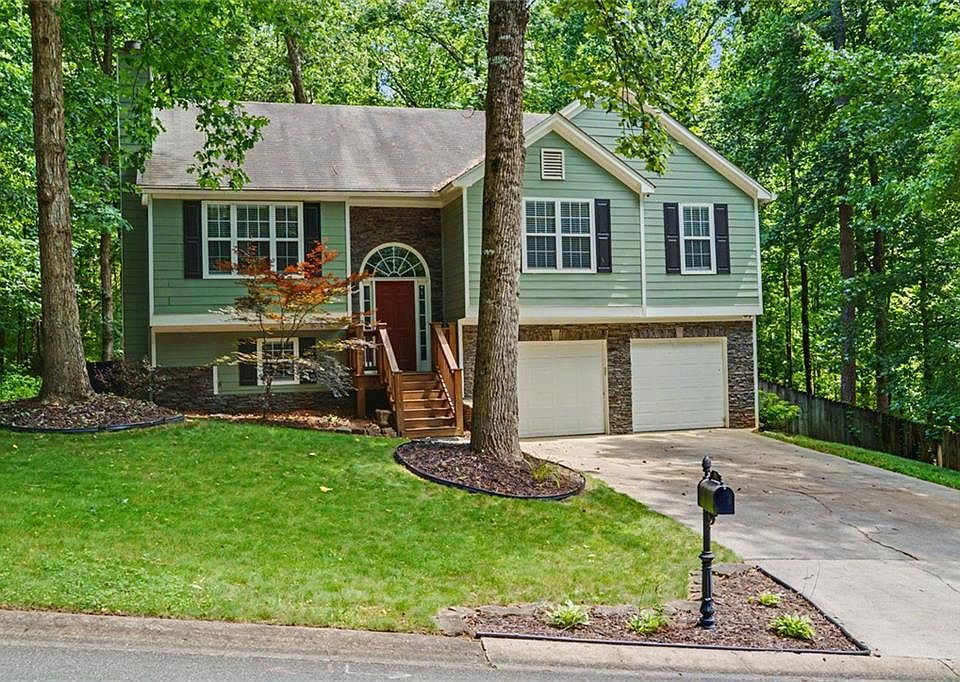 1st image of 151 Wentworth Dr