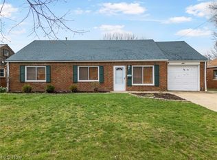 568 Sycamore Dr, Euclid, OH