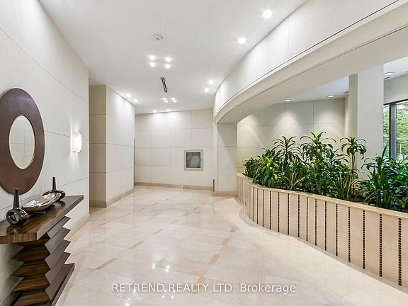 3rd image of 509 Beecroft Rd N #106